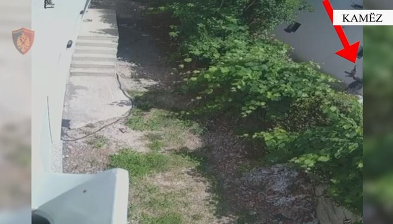 Qëlloi me armë zjarri në ajër për të kanosur vëllanë e tij, arrestohet 61-vjeçari në Paskuqan
