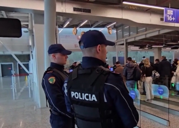 Tentuan kalimin kufitar me dokumente false greke, arrestohen dy turqit në Rinas