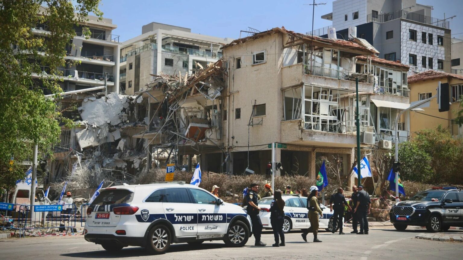Irani nis një sulm të ri me raketa ndaj Izraelit, sirenat e alarmit bien në Tel Aviv dhe Jerusalem