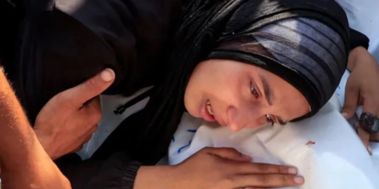 Jo vetëm në Iran, Izraeli vijon sulmet edhe në Gaza! Mbi 40 të vdekur pas të shtënave gjatë shpërndarjes së ndihmave