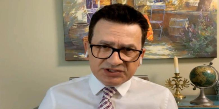 Spahiu: Dikur njoha një ministër që nuk përdorte kompjuterin, internetin dhe s‘kishte e-mail