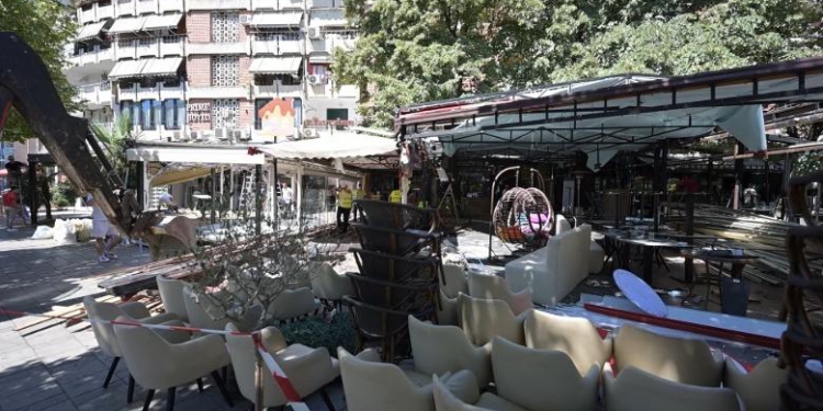 Lirimi i hapësirave publike/ Tabaku: Shteti tenton të tregojë ‘forcën’ me biznesin e vogël, por…