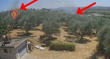 Ndezi zjarrin që shkrumboi 10 hektarë bimësi e qindra ullinj, arrestohet 41-vjeçari