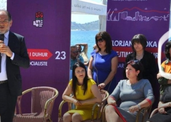 Ish-kandidate e PS vite më parë, historia e Bardha Nesturajt që u bë virale në rrjet për faturën e rigonit