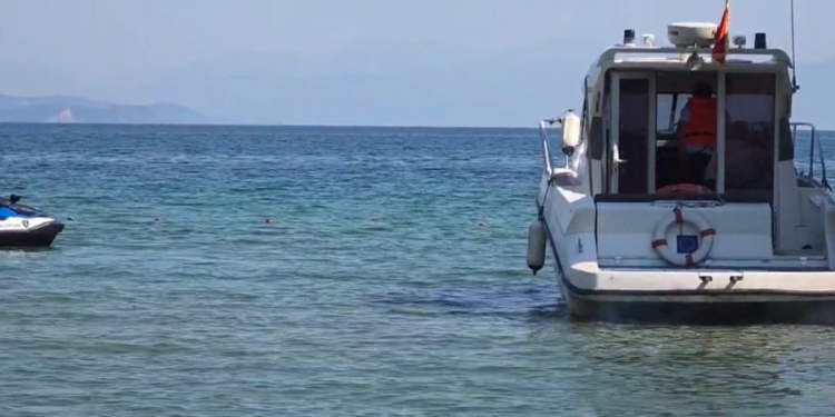 E rëndë në Pogradec, gjendet një person i pajetë në ujërat e liqenit