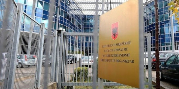Trafik narkotikësh dhe grup i strukturuar, Apeli lë në fuqi vendimin për 13 të pandehur, dënohet Kudret Rustemaj