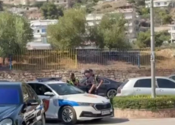 Plagosi dy persona me armë zjarri/ Blindohet Saranda, 50 efektivë në aksion për arrestimin e Ramadan Zotos