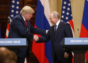 Donald Trump e ka kërcënuar Putin se do të bombardonte Moskën nëse do sulmonte …
