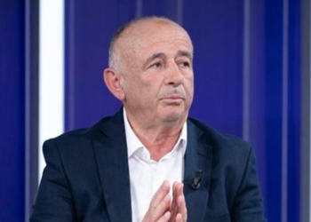 Deputeti Vasil Llajo kërkon hapjen 24 orë të Doganës së Qafë Botës: Letër zyrtare autoriteteve greke