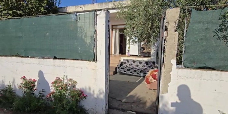 Vrasja e 56-vjeçarit në Fier, nënë e bijë inskenuan krimin, e çuan më parë te kardiologu që…