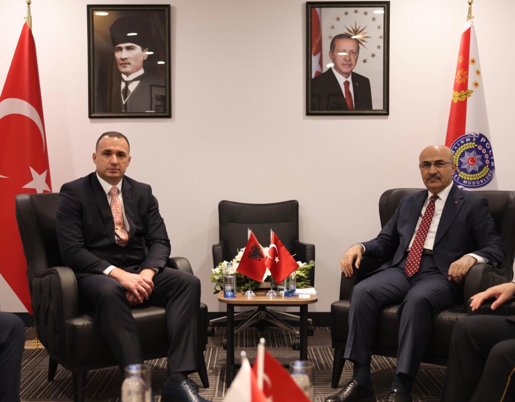 Proda takohet me homologun turk në Stamboll: Bashkëpunim pa barriera mes dy Policive
