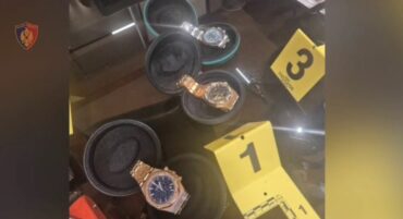 Mjete luksoze, ora ‘Rolex’ dhe ‘Richard Mille’ / Publikohen pamjet e aksionit të SPAK ndaj rrjetit të drogës