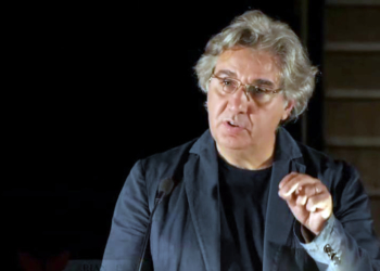 Poezia e Arian Lekës në ekspozitën ndërkombëtare “Poetika Detare” në Kinë