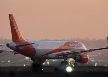 VIDEO / Tha “Allahu Ekber” dhe “vdekje Trump” në avion, arrestohet 41-vjeçari në Skoci