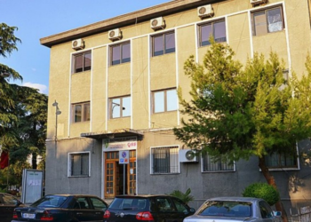 Pas urdhrit të Ramës, dorëheqje “zinxhir” edhe në bashkinë Elbasan