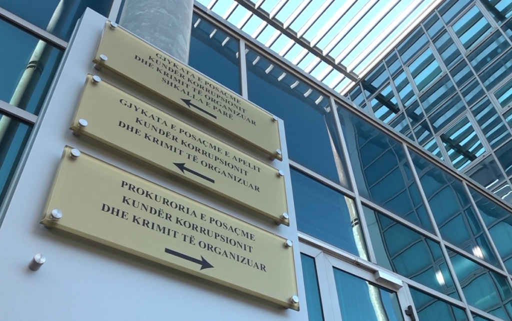 Trafiku nga Kolumbia në Europë, grupi i drogës del para GJKKO-së
