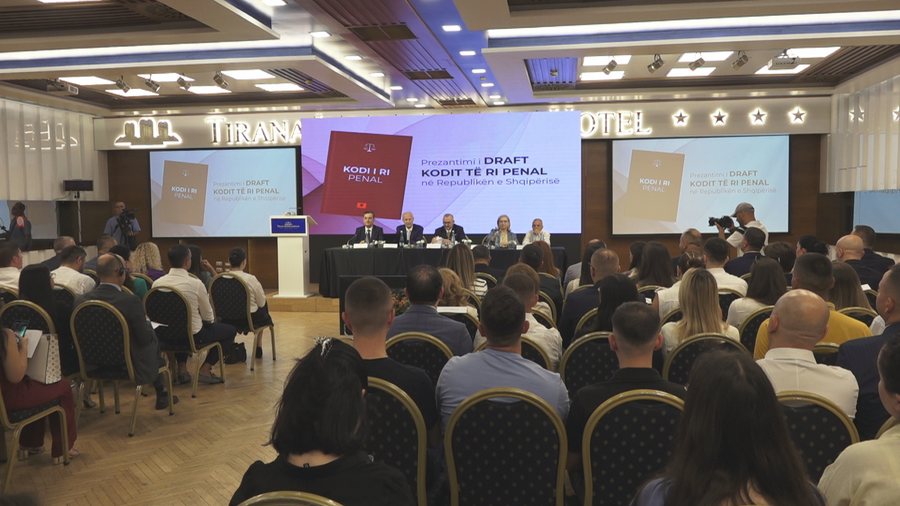 Drafti i një Kodi të ri Penal, nga liria me kusht e të dënuarve përjetë te minorenët 21 vjeç