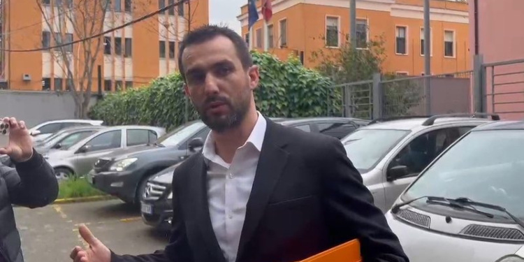KAS e la pa mandat deputeti, reagon Lapaj: PSD-së iu pranuan dorëheqjet, me ne zbatohet ligj tjetër se jemi Gulag!
