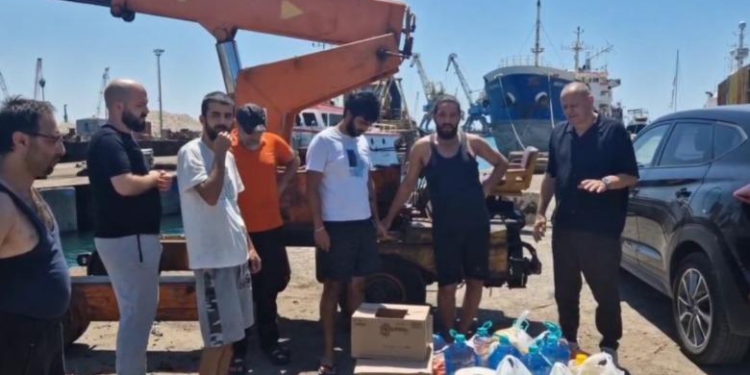 Bllokimi i anijes me 850 mijë litra naftë/ 9 marinarët e huaj ‘ngecin’ prej muajsh në portin e Durrësit, s’marrin dot pasaportat