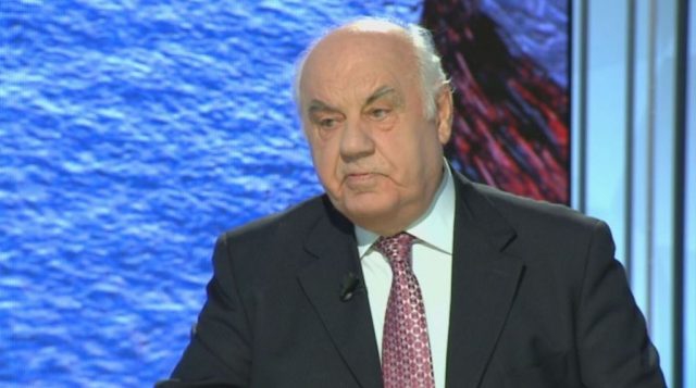 A duhet të rikthehet shërbimi i detyrueshëm ushtarak? Moisiu: Gomarin nga balta e nxjerr i zoti…