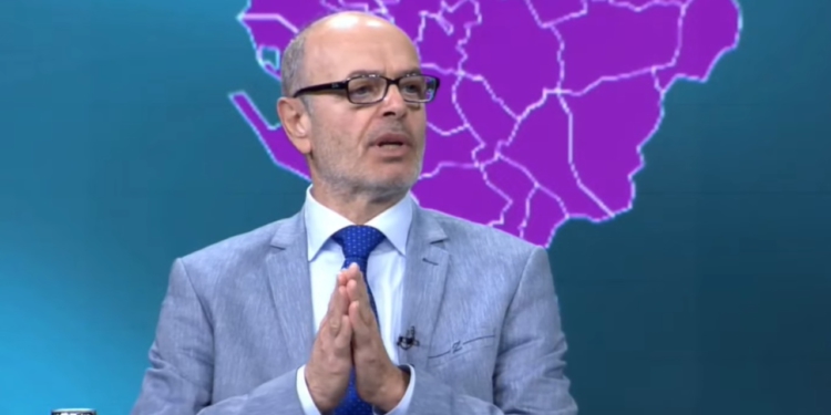 “Do i hiqnin kapelen”, Petro Koçi: Pse e sugjerova dje dorëheqjen e zotit Veliaj
