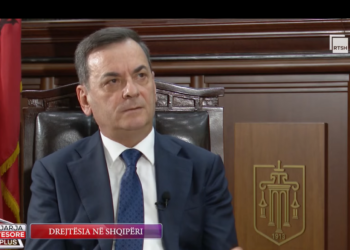 Sadushi: S’kam ndërhyrë në mandatin e kryetares së Kushtetueses, po mbahet peng Kuvendi për pozicionin vakant