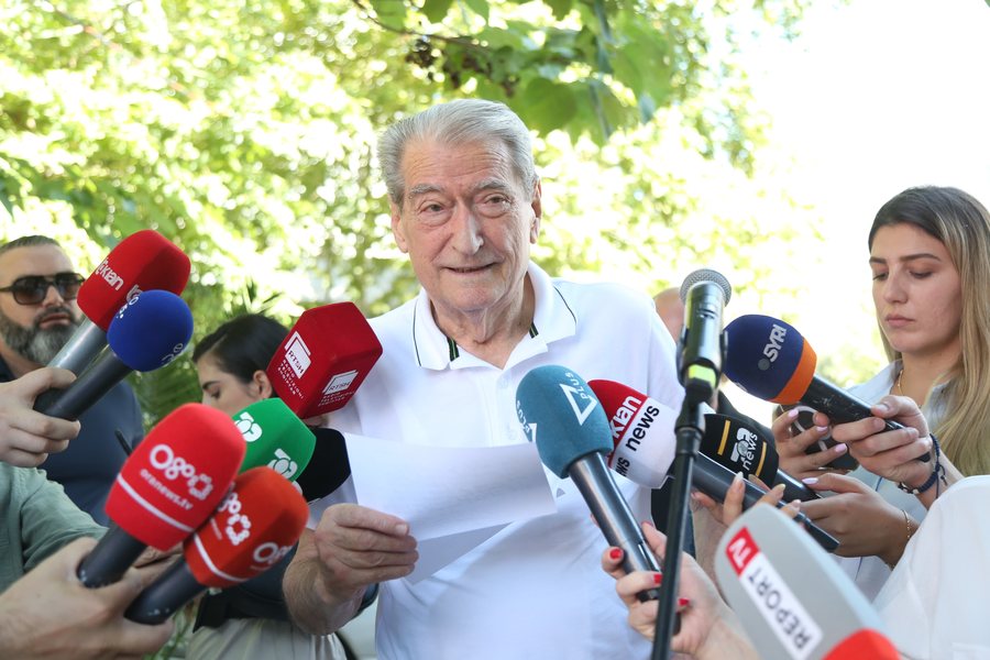Berisha e kalon personale me gjyqtaren Irena Gjoka: I mori burrin dhe pastaj 60 milionë borxh