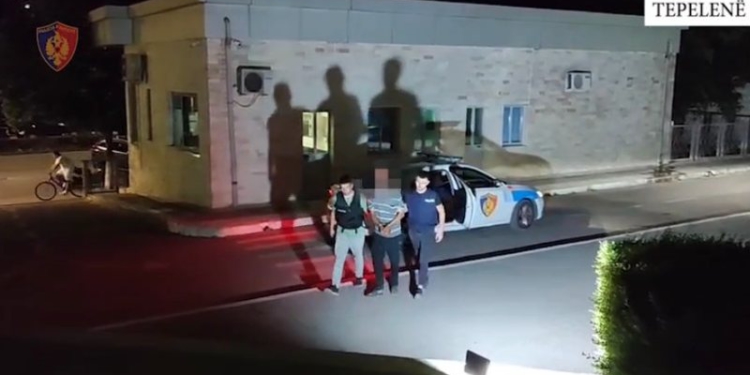 Shpërndante doza kanabisi në Tepelenë, arrestohet 53-vjeçari! I gjendet drogë edhe në banesë