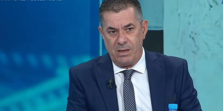 Rama “shkund” bashkitë! Vangjeli: Drejtorët, specie që helmonin administratën, veprojnë si “tiranë të vegjël” 