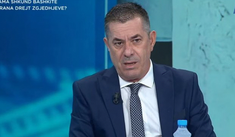 Rama “shkund” bashkitë! Vangjeli: Drejtorët, specie që helmonin administratën, veprojnë si “tiranë të vegjël” 