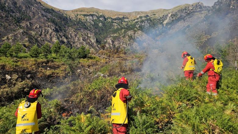 7 vatra zjarri aktive në vend, angazhohen 440 forca dhe 22 helikopterë