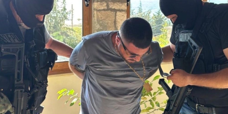 Arrestimi i Flodian Plakut për ekzekutimin e Gentjan Bejtjas, lihen në qeli pronari i hotelit dhe 2 të tjerë! “Shpëton” berberi