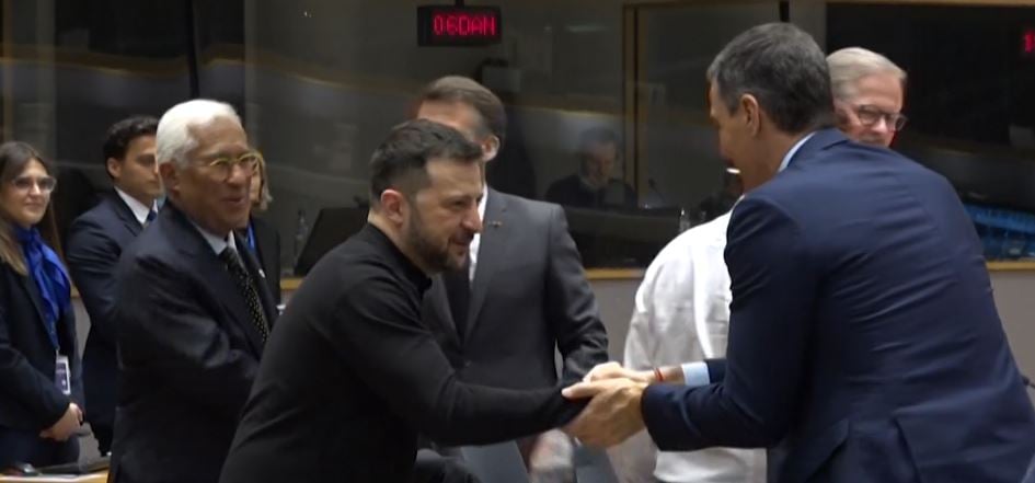 Europa në krah të Zelenskyt, Trump planifikon takim trepalësh me Putin! Kushti për presidentin ukrainas