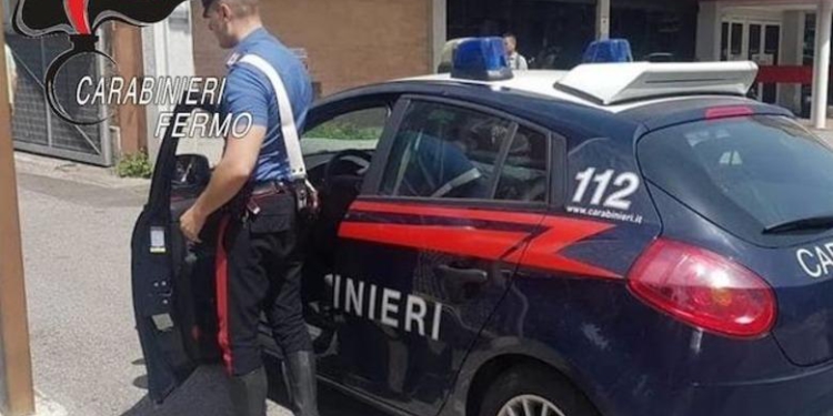 Fundoset çifti shqiptar që drejtonte rrjetin e kokainës, në pranga 32-vjeçari, nën akuzë 24-vjeçarja! ‘Biznesi’ bëhej me mesazhe e foto