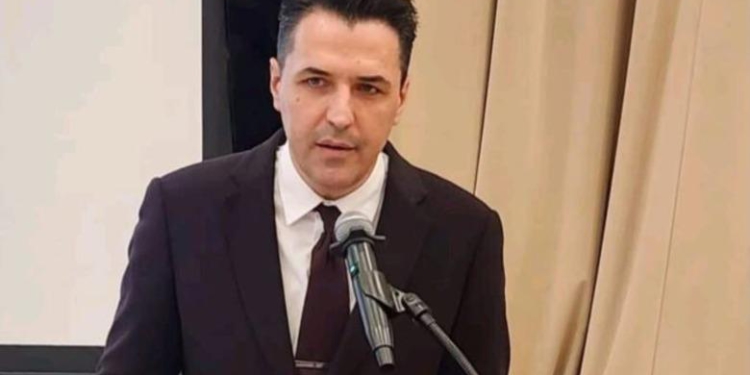 Diaspora shqiptare letër të hapur nga SHBA: Presidenti i Malit të Zi po ndëshkon Komunën e Tuzit, mbështetje për Gjeloshajn!