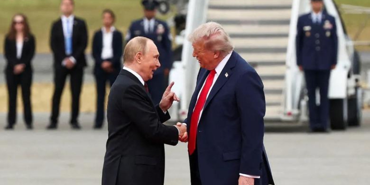 Trump i prerë: Do t’i jap Putinit edhe dy javë kohë 