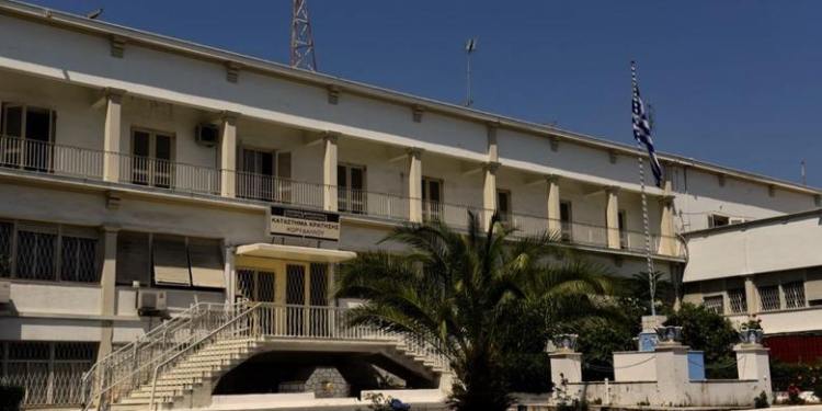 Plan për arratisje në burgun famëkeq ku ka dhe shumë shqiptarë, policia kthen përmbys Koridhalosin, arrestohen 4 persona
