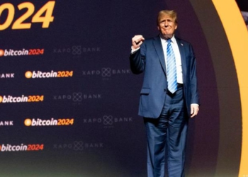 A po përfiton personalisht Trumpi nga posti i presidentit?