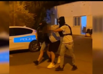 Spanja e kërkonte për drogë dhe vjedhje, arrestohet 40-vjeçari me katër identitete në Laç! Detajet se si funksiononte organizata 