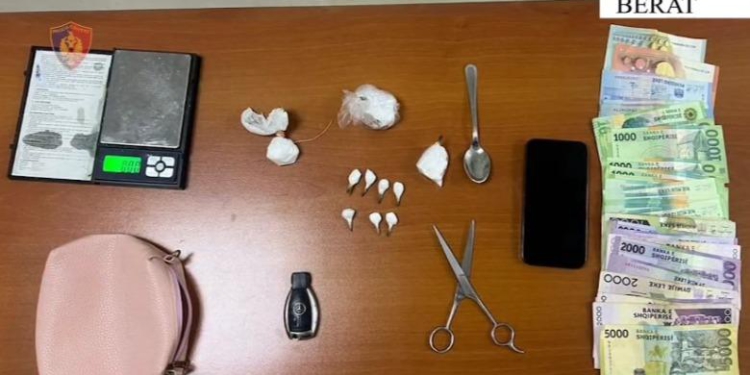 Pjesë e rrjetit të shpërndarjes së kokainës, arrestohen në Dimal motër dhe vëlla (Emrat)