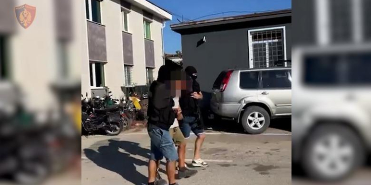 Italia i kishte dënuar me 12 vite burg për organizatë kriminale dhe trafik droge, arrestohen në Divjakë 2 vëllezërit
