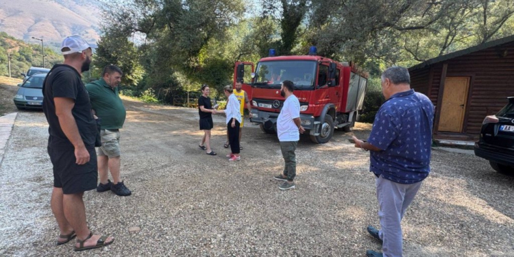 AKZM evidenton dëmet nga zjarri në Syrin e Kaltër: Rreth 31 hektarë sipërfaqe e djegur