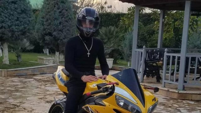“Të dua, por më premto që s’do më vrasësh”/ Postimi prekës i 38-vjeçarit që vdiq gjatë aksidentit tragjik në Fier