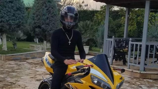 “Të dua, por më premto që s’do më vrasësh”/ Postimi prekës i 38-vjeçarit që vdiq gjatë aksidentit tragjik në Fier