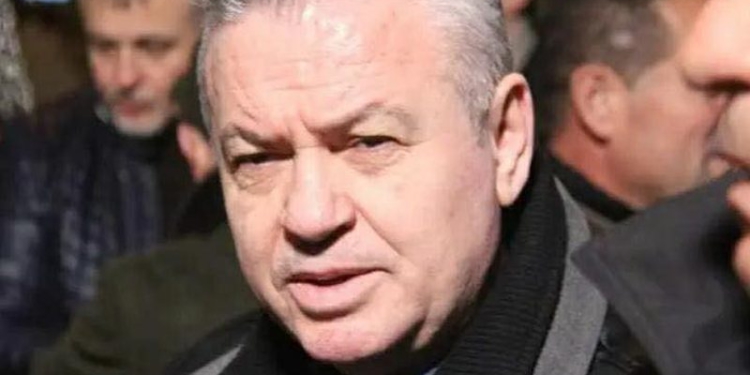“Qajnë për hotelet e Irfanit e s’flasin për Bankers”, Murrizi: Ja ish-ministri i Berishës që mori 2,7 mln euro