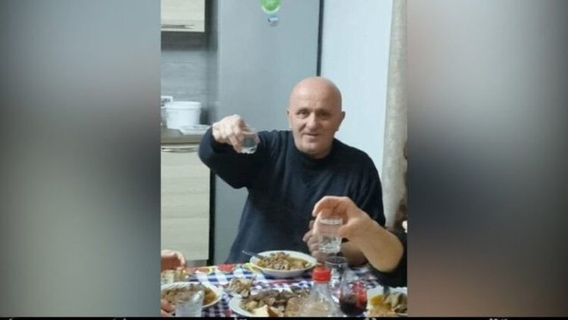 Detaje nga vrasja e Frrok Lleshajt në Vaun e Dejës: Autori e qëlloi nga afër me pistoletë, dyshohet se u arratis me motorçikletë