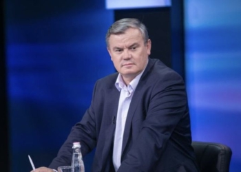 Nikoll Lesi i kthehet Mediut: Pas 4 vjetësh Berisha mbush 85 vjeç, si do fitoni, apo kur ta marrë Zoti?