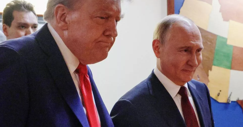 “Nuk ke çfarë kërkon në takimin tim me Zelenskyn”/ Putin i jep përgjigjen e papritur Trumpit