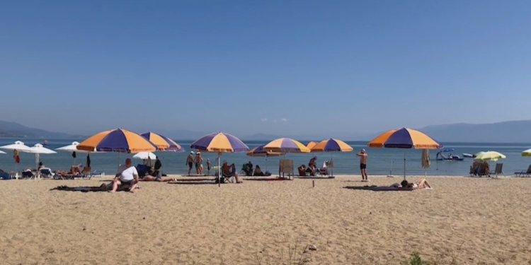 Bënte kërdinë në çadrat e pushuesve, kapet hajduti serial në Durrës