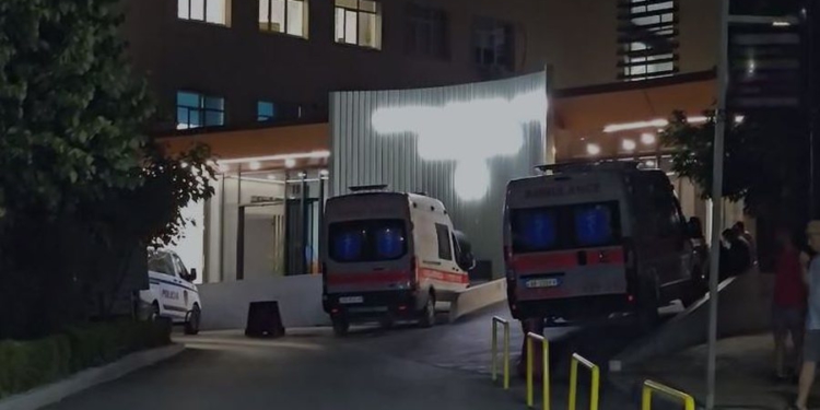 Policia detaje nga plagosja e të rinjve në Vlorë, arrestohet 32-vjeçari